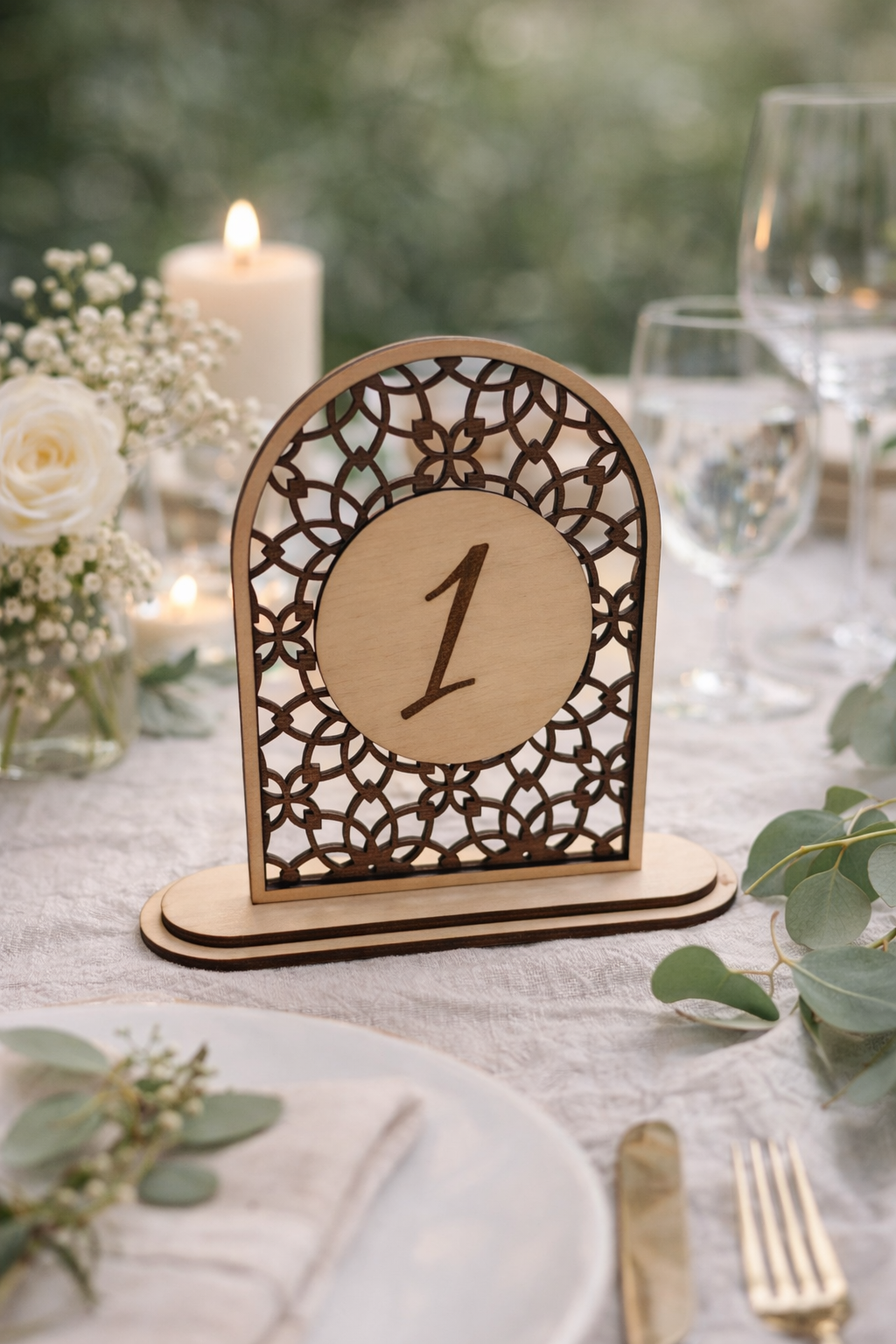 Numéro de table double bois et ajouré